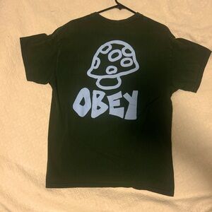 dark green Obey T-shirt Size: L